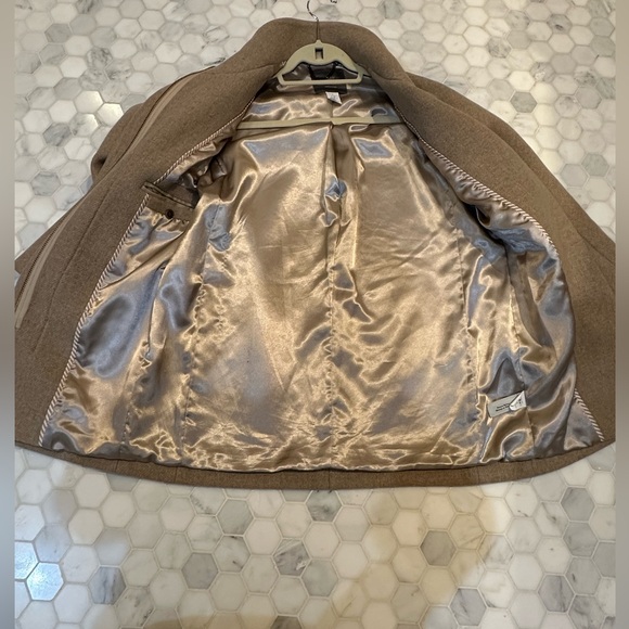 J crew stadium cloth jacket - Picture 4 of 7